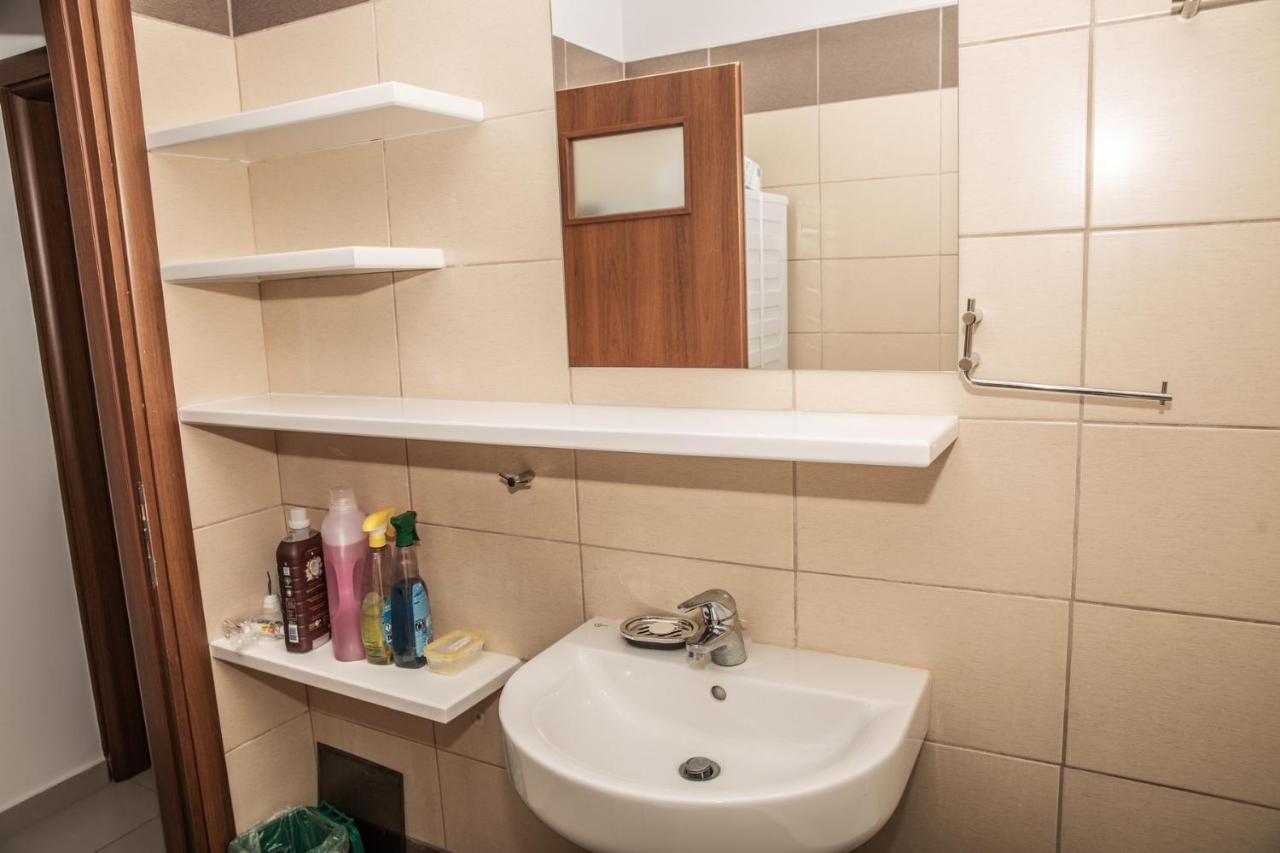 5 Sterne Apollo City Apartment Lávrion Eksteriør bilde